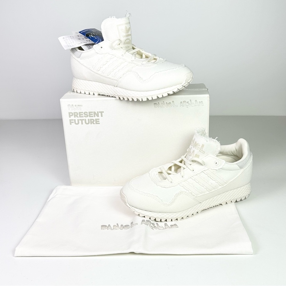 Adidas New York Daniel Arsham Sneakers NIB M 5.5 W 7.5 Chalk White
